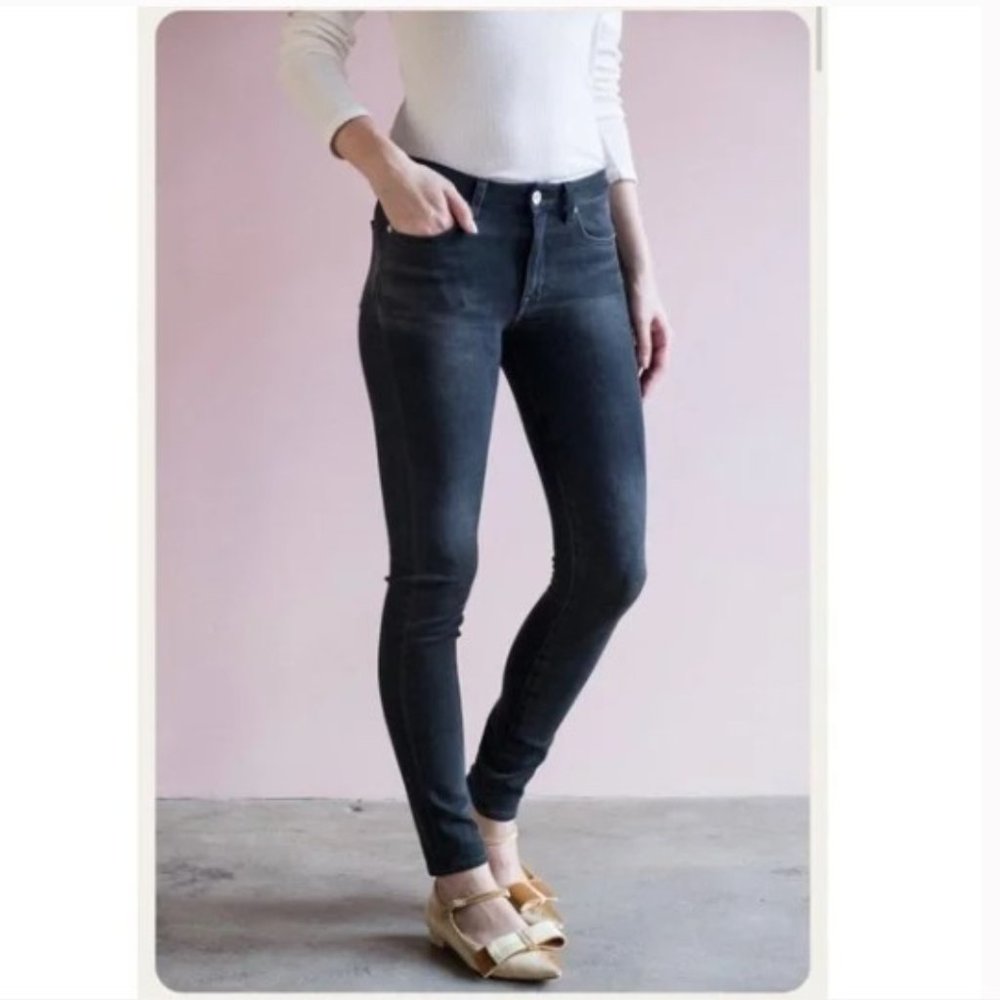 Father's Daughter JIMS Hannah Mid-Rise Skinny Jeans in Burn Size 26